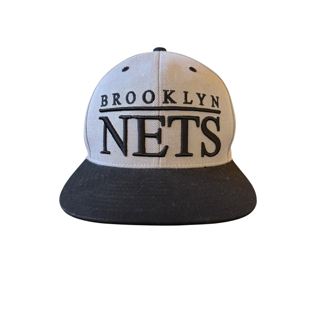 Mitchell & Ness Brooklyn Nets Snapback Hat Grey Black NBA Flat Brim Cap